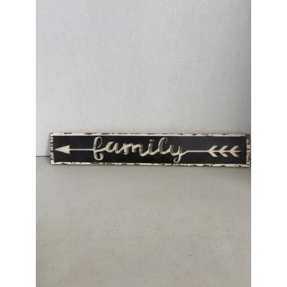 Hobby Lobby‎ Family Arrow Wood Wall Sign Rustic Farmhouse Distressed Brown